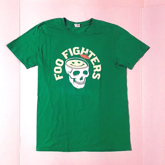Foo Fighter Skull cocktail tshirt size medium green Dave Grohl FF band tee shirt - Picture 5 of 6